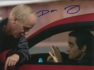 Dan Gilroy autograph