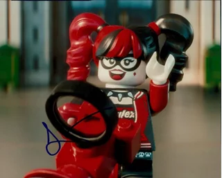 Jenny Slate autograph