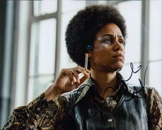 Zawe Ashton autograph