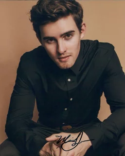 Michael Johnston autograph