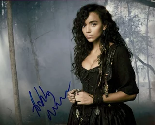 Ashley Madekwe autograph