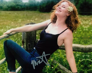 Madisen Beaty autograph