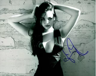 India Eisley autograph