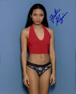 Fatima Kojima autograph