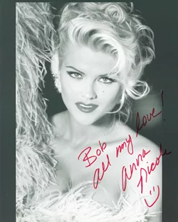 Anna Nicole Smith autograph