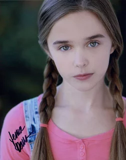 Jenna Davis autograph