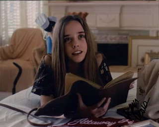 Jenna Davis autograph