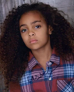 Cassidey Fralin autograph