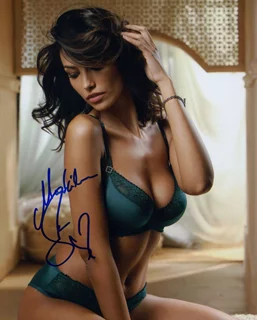Madalina Ghenea autograph