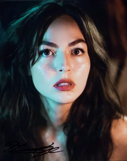 Heather Higginbotham autograph