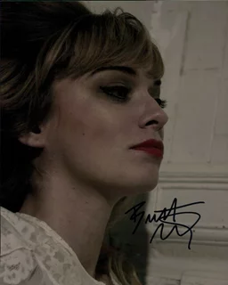 Britt Irvin autograph