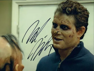 Raul S. Julia autograph