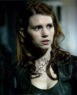 Julie McNiven autograph