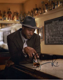 Sammi Rotibi autograph