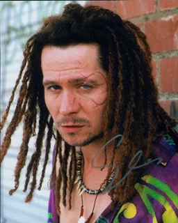 Gary Oldman autograph