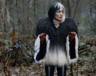 Victoria Smurfit autograph