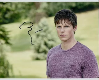 Ruairi O'Connor autograph