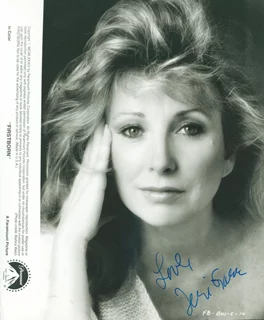 Teri Garr autograph