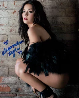 Alexandra Tyler autograph