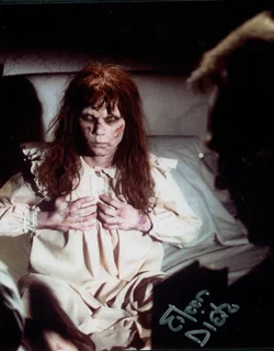 Eileen Dietz autograph