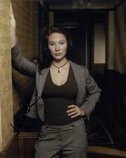 Lynn Collins autograph