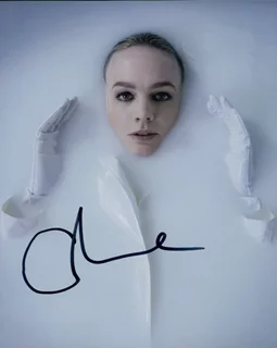 Carey Mulligan autograph