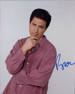 Ray Romano autograph