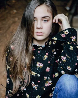 Alyssa de Boisblanc autograph