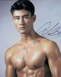 Alex Landi autograph
