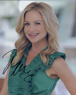 Maria Provenzano autograph