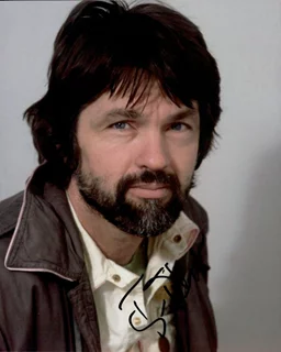 Tom Skerritt autograph