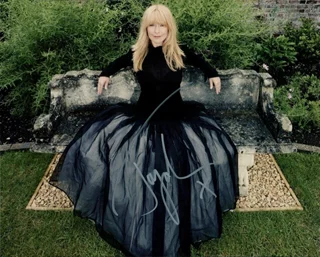 Toyah Willcox autograph