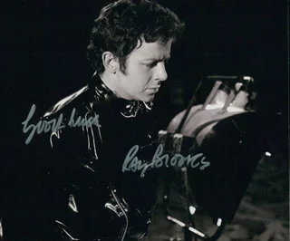 Ray Brooks autograph