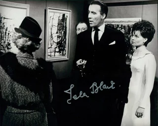 Isla Blair autograph