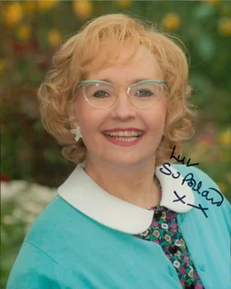 Su Pollard autograph