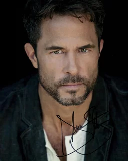 Shawn Christian autograph