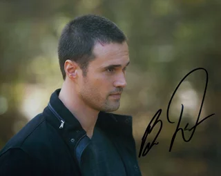 Brett Dalton autograph