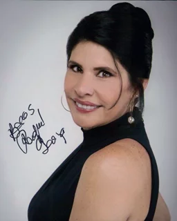 Raquel Garza autograph