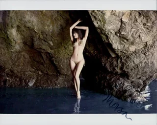 Celeste Thorson autograph