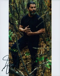 Sal Velez Jr. autograph