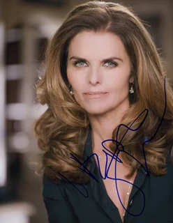 Maria Shriver autograph