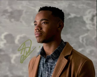 Joivan Wade autograph