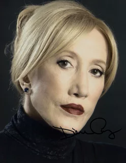 Diane Cary autograph