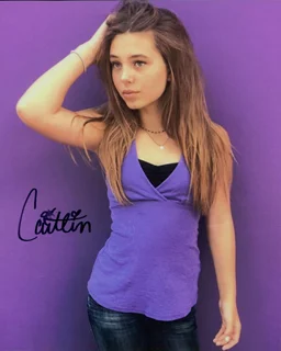Caitlin Carmichael autograph