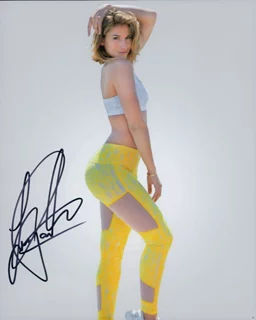 Lexy Panterra autograph