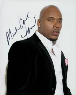 Thai Edwards autograph