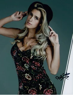 Rocio Garcia autograph