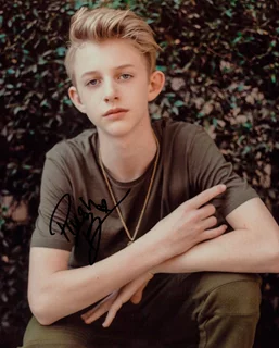 Rush Holland autograph