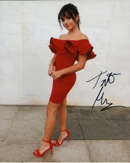 Tatiana McQuay autograph