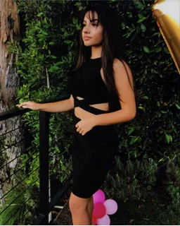 Tatiana McQuay autograph